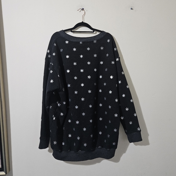 Wildfox Snowflake Sweater - Picture 2 of 8